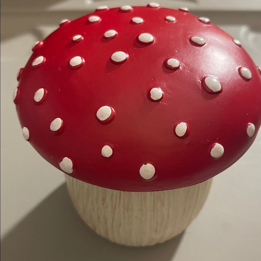 Mushroom Canister - Cottonball or QTip Holder, NWOT - Picture 7 of 10